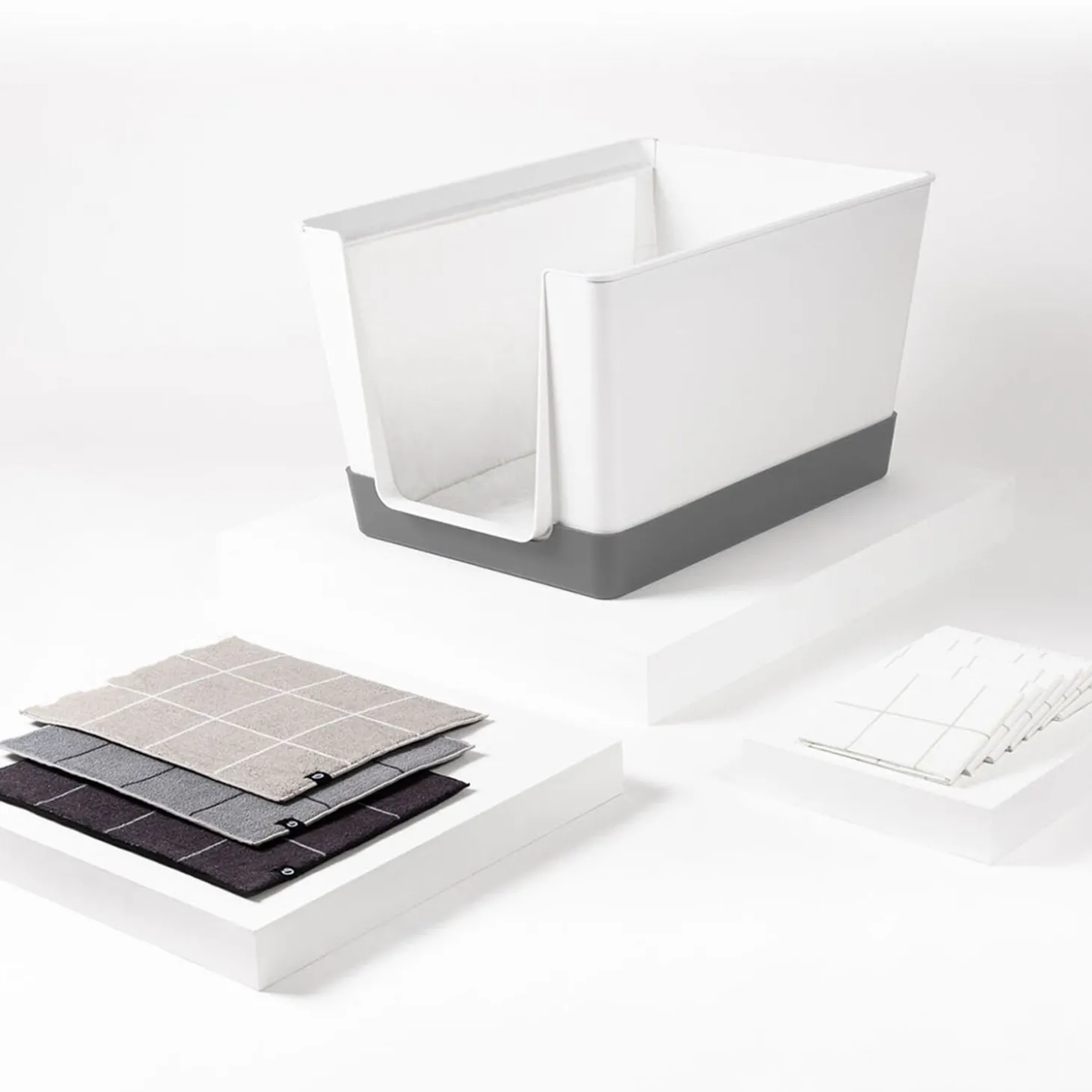 Doggy Bathroom Starter Kit, Dark Grey