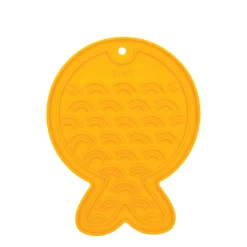 Fish-Shaped Creamy Mat
