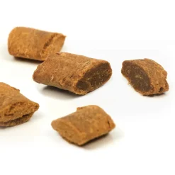 Nibbly cat treats, chicken