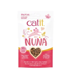 Nuna treats with insect protein medley & chicken for cats