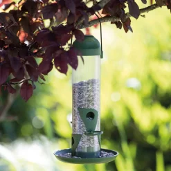 Outdoor column-shaped feeder
