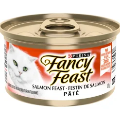 Salmon wet food for adult cats