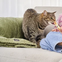 Ultra-soft Jacquard Blanket, Tea
